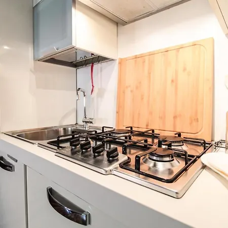 Angelina Менаджо